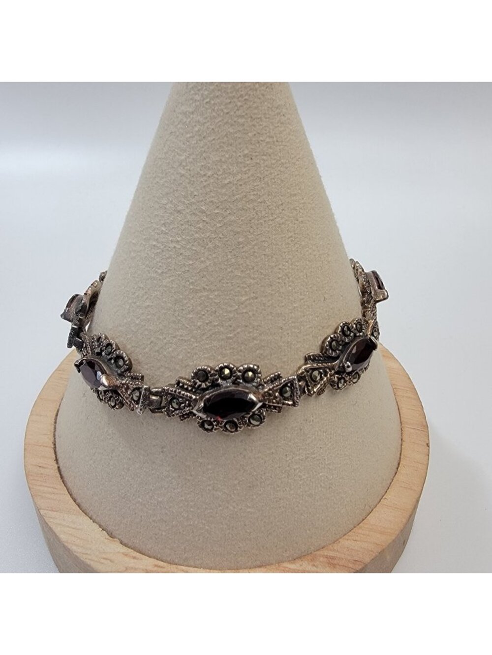 Art Deco 925 Sterling Silver Marcasite & Garnet Bracelet Size 6.75